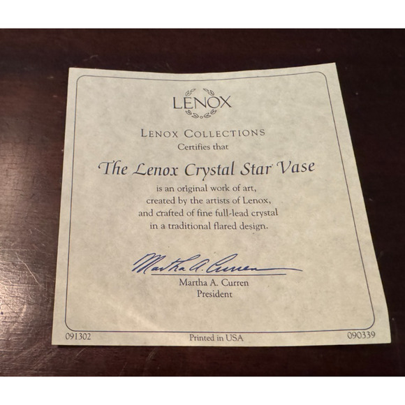 Lenox Crystal Star Vase 6 Inch Made in USA With Box & COA Holiday Christmas - Picture 8 of 9